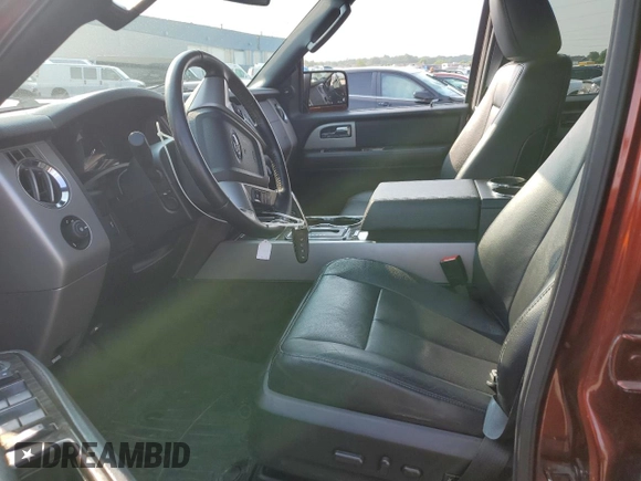 2016 Ford Expedition Limited z VIN 1FMJU2AT9GEF37486, wystawiony jako Copart lot #62494925 z przebiegiem 108 442 mil mil oraz Czysty tytuł • Clean title. Historia ofert i sprzedaży dostępna na DreamBid. Obrazek 7.