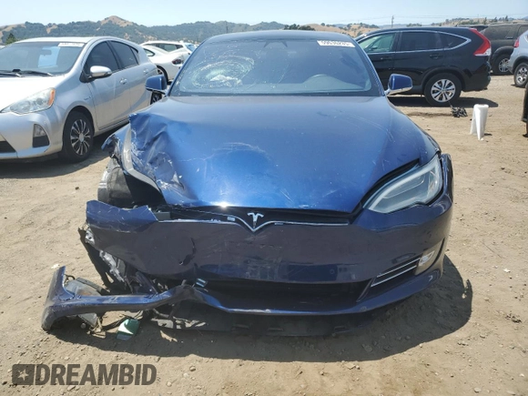 2018 Tesla Model S 75D with VIN 5YJSA1E25JF249743, listed as a Copart auction lot 59636235 with 101,275 mi miles and Salvage title. Bid and sale history available at DreamBid. Image 5.