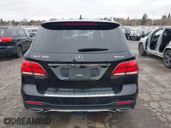 2017 Mercedes-Benz GLE 350 z VIN 4JGDA5HBXHA960218, wystawiony jako IAAI lot #41573755 z przebiegiem 37 868 mil mil oraz . Historia ofert i sprzedaży dostępna na DreamBid. Obrazek 17.