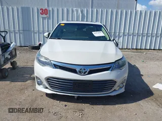 2013 Toyota Avalon XLE z VIN 4T1BK1EB2DU041971, wystawiony jako IAAI lot #42070838 z przebiegiem 89 299 mil mil oraz . Historia ofert i sprzedaży dostępna na DreamBid. Obrazek 12.