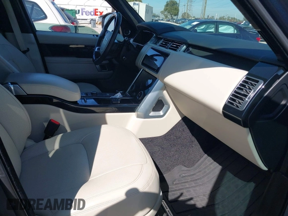 2021 Land Rover Range Rover z VIN SALGS5SE9MA440788, wystawiony jako IAAI lot #41441609 z przebiegiem 15 850 mil mil oraz . Historia ofert i sprzedaży dostępna na DreamBid. Obrazek 5.