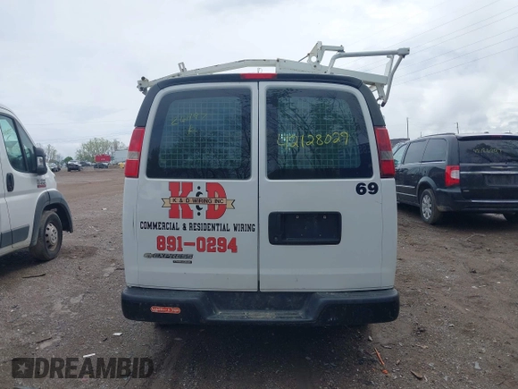2016 Chevrolet Express Cargo with VIN 1GCWGAFF5G1261197, listed as a IAAI auction lot 42128029 with 117,535 mi miles and . Bid and sale history available at DreamBid. Image 16.