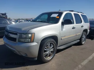 2007 Chevrolet Tahoe LS with VIN 1GNFC13C87R308432, listed as a IAAI auction lot 41740545 with 251,195 mi miles and . Bid and sale history available at DreamBid. Image 17.