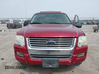2008 Ford Explorer XLT z VIN 1FMEU63E78UA48891, wystawiony jako IAAI lot #41720120 z przebiegiem 217 578 mil mil oraz . Historia ofert i sprzedaży dostępna na DreamBid. Obrazek 12.