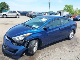 2015 Hyundai Elantra SE z VIN 5NPDH4AE7FH642092, wystawiony jako IAAI lot #42146729 z przebiegiem 119 279 mil mil oraz . Historia ofert i sprzedaży dostępna na DreamBid. Obrazek 18.