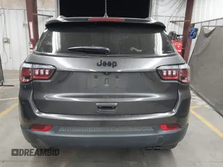 2018 Jeep Compass Latitude with VIN 3C4NJCBB2JT327376, listed as a IAAI auction lot 42382050 with 91,678 mi miles and . Bid and sale history available at DreamBid. Image 16.
