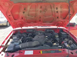 2004 Ford Ranger XL Fleet with VIN 1FTZR45E24PB06407, listed as a IAAI auction lot 42818301 with 161,609 mi miles and . Bid and sale history available at DreamBid. Image 10.