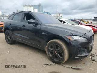 2017 Jaguar F-Pace 35t R-Sport с VIN SADCL2BV3HA083328, выставлен на аукционе Copart как лот 64398344 с пробегом Не указан миль и Списание • Salvage title. История ставок и продаж доступна на DreamBid. Изображение 4.