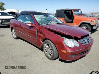 2007 Mercedes-Benz CLK-Class 3.5L with VIN WDBTK56F47F230081, listed as a Copart auction lot 72476964 with 100,923 mi miles and Salvage Title. Bid and sale history available at carsss.com. Image 4.