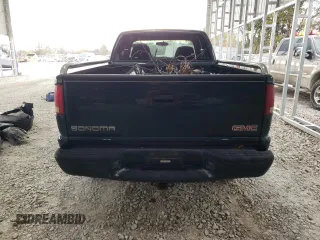2003 GMC Sonoma SLS with VIN 1GTCT19X738286364, listed as a Copart auction lot 78663574 with 146,158 mi miles and Salvage Title. Bid and sale history available at carsss.com. Image 6.