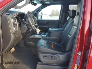 2022 GMC Sierra 3500HD AT4 z VIN 1GT49VEY6NF139511, wystawiony jako Copart lot #85117954 z przebiegiem 39 144 mil mil oraz Szkoda całkowita • Salvage title. Historia ofert i sprzedaży dostępna na DreamBid. Obrazek 7.