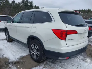 2017 Honda Pilot EX-L with VIN 5FNYF6H52HB015651, listed as a IAAI auction lot 41538814 with 121,433 mi miles and . Bid and sale history available at DreamBid. Image 3.