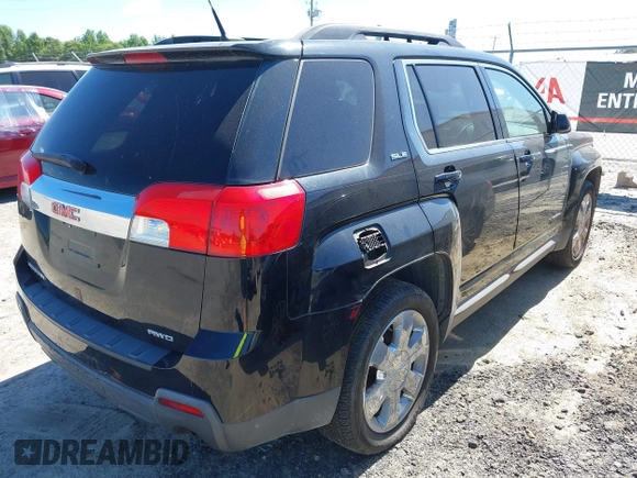 2011 GMC Terrain SLE-2 z VIN 2CTFLTE50B6294991, wystawiony jako IAAI lot #42349984 z przebiegiem 243 918 mil mil oraz . Historia ofert i sprzedaży dostępna na DreamBid. Obrazek 4.