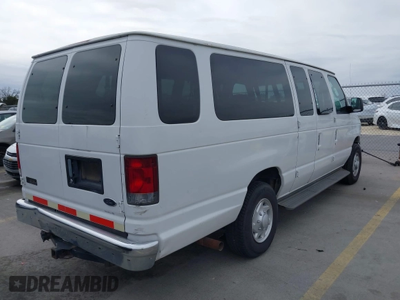 2004 Ford Econoline Passenger XL with VIN 1FBSS31L74HA31495, listed as a IAAI auction lot 41442985 with 522,027 mi miles and . Bid and sale history available at DreamBid. Image 4.