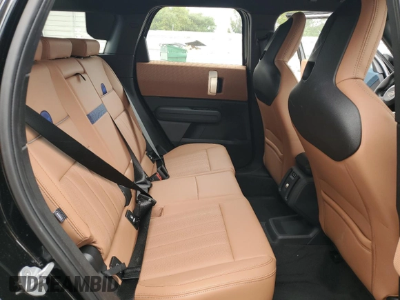 2025 MINI Countryman S with VIN WMZ23GA00S7S40439, listed as a Copart auction lot 53718955 with 2,750 mi miles and Clean title. Bid and sale history available at DreamBid. Image 10.