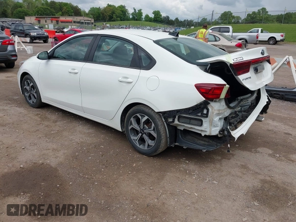 2020 Kia Forte LXS with VIN 3KPF24AD7LE142998, listed as a IAAI auction lot 42051498 with 166,013 mi miles and . Bid and sale history available at carsss.com. Image 3.