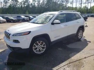 2014 Jeep Cherokee Latitude z VIN 1C4PJMCS3EW191014, wystawiony jako Copart lot #54534565 z przebiegiem 138 658 mil mil oraz Szkoda całkowita • Salvage title. Historia ofert i sprzedaży dostępna na DreamBid. Obrazek 1.