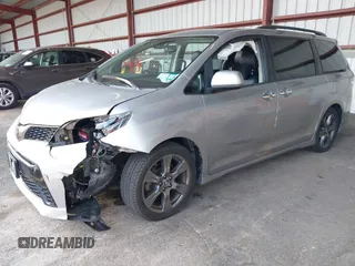 2018 Toyota Sienna SE with VIN 5TDXZ3DC0JS950481, listed as a IAAI auction lot 42404211 with 87,697 mi miles and . Bid and sale history available at DreamBid. Image 2.