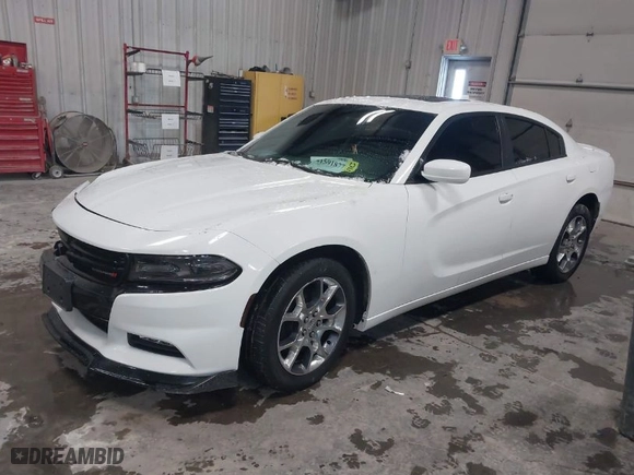 2016 Dodge Charger SXT with VIN 2C3CDXJG6GH282127, listed as a IAAI auction lot 41591877 with 82,331 mi miles. Bid and sale history available at carsss.com. Image 2.