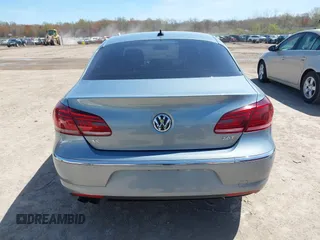 2013 Volkswagen CC Sport with VIN WVWBN7AN6DE536425, listed as a IAAI auction lot 42091513 with 180,753 mi miles. Bid and sale history available at carsss.com. Image 16.