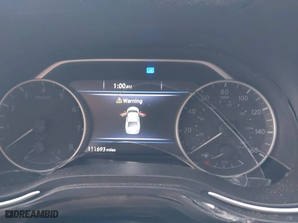 2018 Nissan Maxima SL with VIN 1N4AA6AP5JC387702, listed as a IAAI auction lot 41229493 with 111,693 mi miles. Bid and sale history available at carsss.com. Image 7.