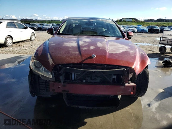 2011 Jaguar XJ with VIN SAJWA1CB4BLV07268, listed as a Copart auction lot 46994555 with 102,432 mi miles and Salvage title. Bid and sale history available at DreamBid. Image 5.