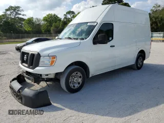 2020 Nissan NV Cargo S z VIN 1N6BF0LY9LN807128, wystawiony jako Copart lot #61111855 z przebiegiem 111 074 mil mil oraz Nie do naprawy • Non repairable. Historia ofert i sprzedaży dostępna na DreamBid. Obrazek 1.
