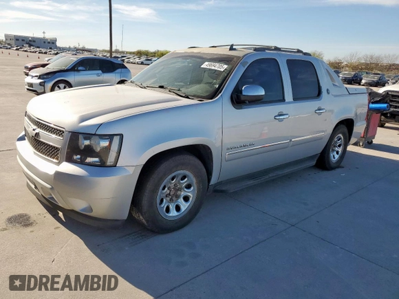 2013 Chevrolet Avalanche LTZ with VIN 3GNMCGE03DG132995, listed as a Copart auction lot 49694705 with 174,506 mi miles and Salvage title. Bid and sale history available at DreamBid. Image 1.