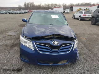 2010 Toyota Camry with VIN 4T1BF3EK0AU575272, listed as a IAAI auction lot 41912475 with 182,861 mi miles. Bid and sale history available at carsss.com. Image 12.