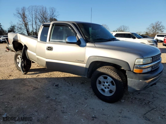 1999 Chevrolet Silverado 1500 LT with VIN 2GCEK19T7X1100369, listed as a Copart auction lot 86179684 with 241,214 mi miles and Salvage Title. Bid and sale history available at carsss.com. Image 4.