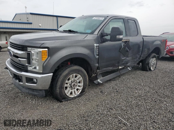 2017 Ford F-250 XLT с VIN 1FT7X2B64HEC84139, выставлен на аукционе Copart как лот 57456575 с пробегом 57 308 миль миль и Списание • Salvage title. История ставок и продаж доступна на DreamBid. Изображение 1.