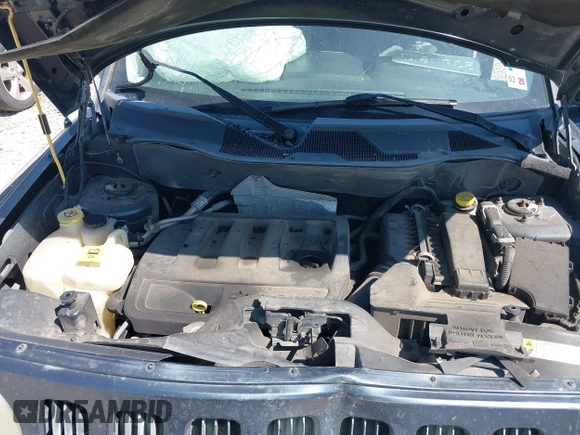 2007 Jeep Patriot Sport with VIN 1J8FT28W57D410875, listed as a IAAI auction lot 41767588 with 127,735 mi miles and . Bid and sale history available at DreamBid. Image 10.