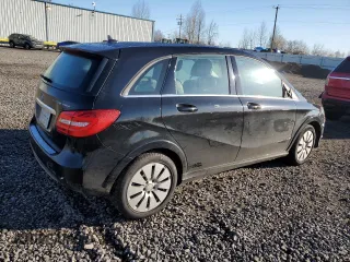 2014 Mercedes-Benz B with VIN WDDVP9AB2EJ003401, listed as a Copart auction lot 48136115 with 55,550 mi miles and Clean Title. Bid and sale history available at carsss.com. Image 3.