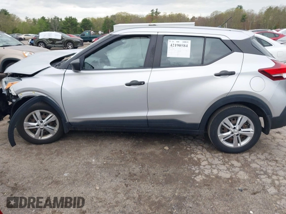 2020 Nissan Kicks S z VIN 3N1CP5BV9LL563069, wystawiony jako IAAI lot #42190584 z przebiegiem 49 080 mil mil oraz . Historia ofert i sprzedaży dostępna na DreamBid. Obrazek 15.