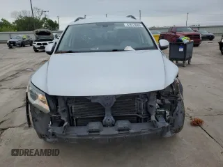 2017 Volkswagen Tiguan S z VIN WVGAV7AX5HK001697, wystawiony jako Copart lot #51613085 z przebiegiem 116 589 mil mil oraz Szkoda całkowita • Salvage title. Historia ofert i sprzedaży dostępna na DreamBid. Obrazek 5.