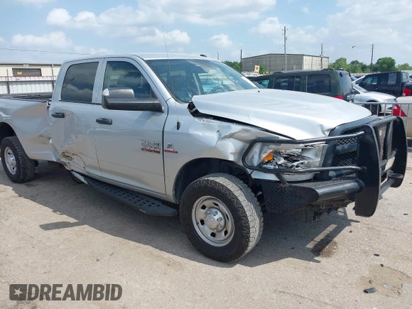 2018 Ram 2500 Tradesman with VIN 3C6UR4HL3JG325551, listed as a IAAI auction lot 42171102 with 306,153 mi miles and . Bid and sale history available at DreamBid. Image 1.