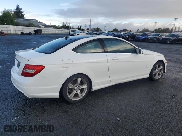 2015 Mercedes-Benz C 250 with VIN WDDGJ4HB6FG433210, listed as a Copart auction lot 49184935 with 84,864 mi miles and Salvage Title. Bid and sale history available at carsss.com. Image 3.
