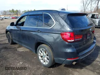 2014 BMW X5 xDrive35i with VIN 5UXKR0C55E0K47655, listed as a IAAI auction lot 41643776 with 154,380 mi miles. Bid and sale history available at carsss.com. Image 3.