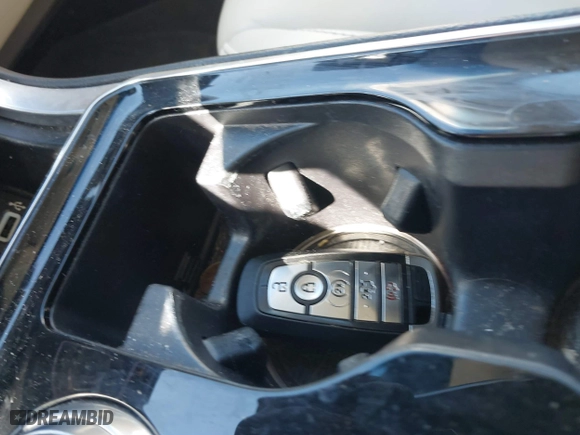 2019 Ford Edge Titanium with VIN 2FMPK3K99KBB53558, listed as a IAAI auction lot 41830328 with 95,480 mi miles. Bid and sale history available at carsss.com. Image 11.