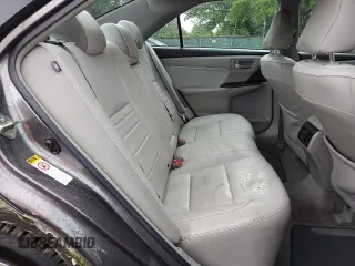 2017 Toyota Camry Hybrid LE z VIN 4T1BD1FK6HU205527, wystawiony jako Copart lot #57437025 z przebiegiem 55 826 mil mil oraz Szkoda całkowita • Salvage title. Historia ofert i sprzedaży dostępna na DreamBid. Obrazek 10.
