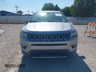 2020 Jeep Compass Limited with VIN 3C4NJCCB2LT179702, listed as a IAAI auction lot 39664511 with 85,090 mi miles and . Bid and sale history available at DreamBid. Image 11.