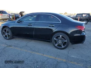 2019 Mercedes-Benz A 220 z VIN WDD3G4EB1KW020855, wystawiony jako Copart lot #45784615 z przebiegiem 71 374 mil mil oraz Szkody całkowita. Historia ofert i sprzedaży dostępna na DreamBid. Obrazek 2.