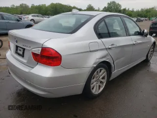 2007 BMW 3 Series 328xi с VIN WBAVC935X7K034516, выставлен на аукционе Copart как лот 56903595 с пробегом 101 977 миль миль и Списание • Salvage title. История ставок и продаж доступна на DreamBid. Изображение 3.