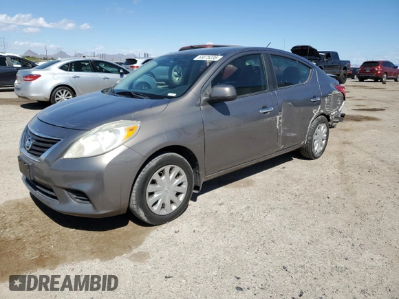 2012 Nissan Versa SV with VIN 3N1CN7AP8CL932041, listed as a Copart auction lot 53075235 with 142,265 mi miles and Salvage Title. Bid and sale history available at carsss.com. Image 1.