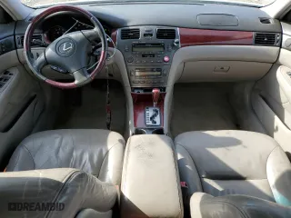 2003 Lexus ES 300 with VIN JTHBF30G030125203, listed as a Copart auction lot 51634635 with 207,202 mi miles and Non Repairable. Bid and sale history available at carsss.com. Image 8.