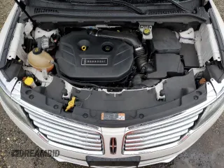 2017 Lincoln MKC Select with VIN 5LMCJ2C92HUL23656, listed as a Copart auction lot 49292335 with 69,656 mi miles and Salvage Title. Bid and sale history available at DreamBid. Image 11.