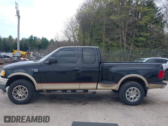1999 Ford F-150 XL z VIN 2FTRX08L8XCA05595, wystawiony jako IAAI lot #42219555 z przebiegiem 213 636 mil mil oraz . Historia ofert i sprzedaży dostępna na DreamBid. Obrazek 12.