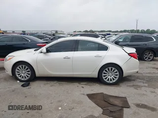 2013 Buick Regal Turbo Premium 1 z VIN 2G4GS5EV2D9220208, wystawiony jako IAAI lot #42281281 z przebiegiem 157 452 mil mil oraz . Historia ofert i sprzedaży dostępna na DreamBid. Obrazek 14.