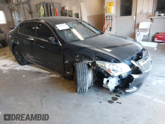 2015 Infiniti Q40 with VIN JN1CV6AR0FM651356, listed as a IAAI auction lot 41459350 with 1 mi miles. Bid and sale history available at carsss.com. Image 1.