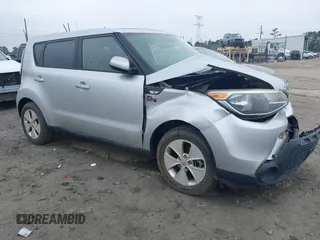 2014 Kia Soul with VIN KNDJN2A20E7702271, listed as a IAAI auction lot 41555814 with 125,296 mi miles. Bid and sale history available at carsss.com. Image 1.
